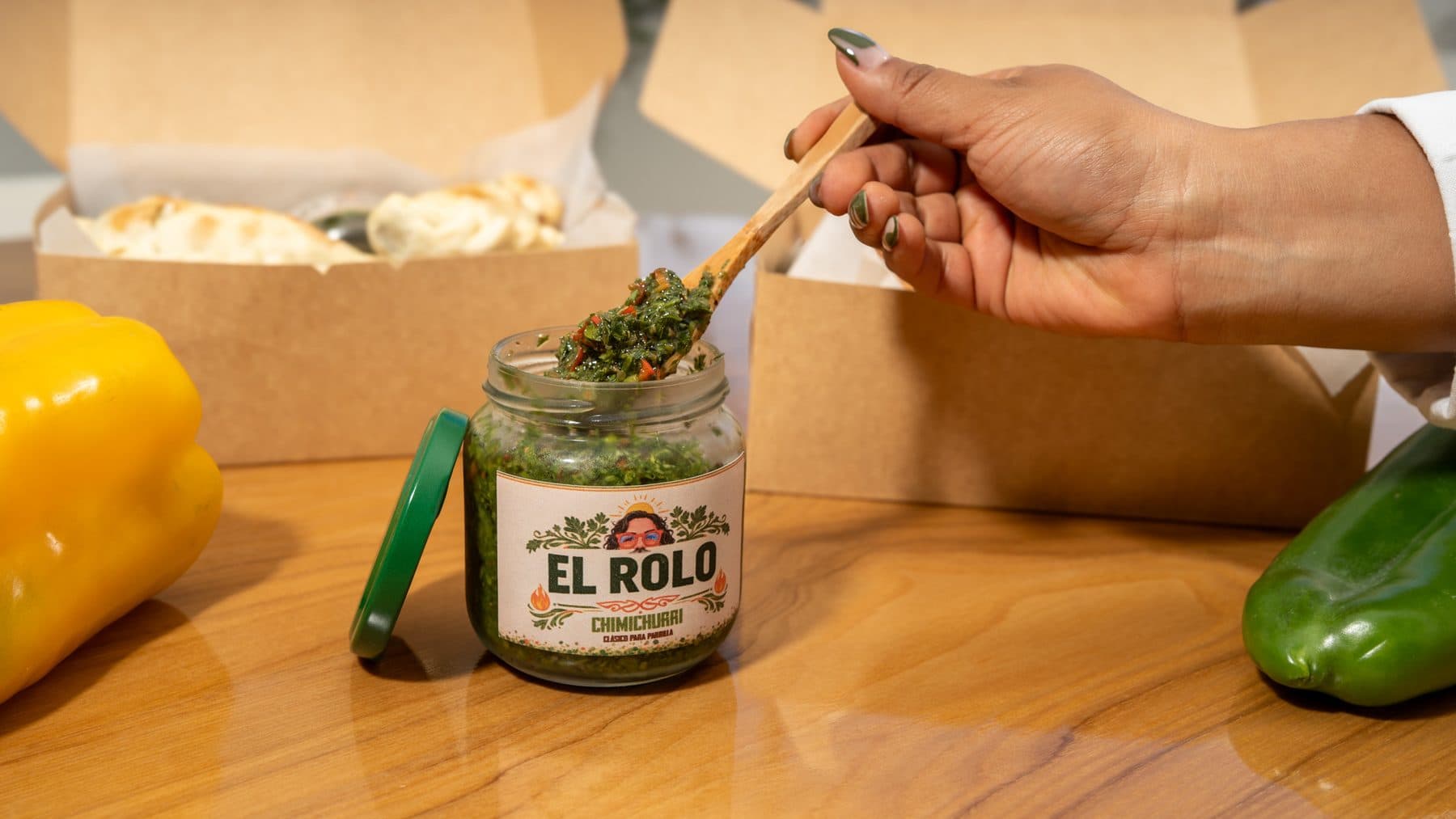Una cucharada de chimichurri El Rolo